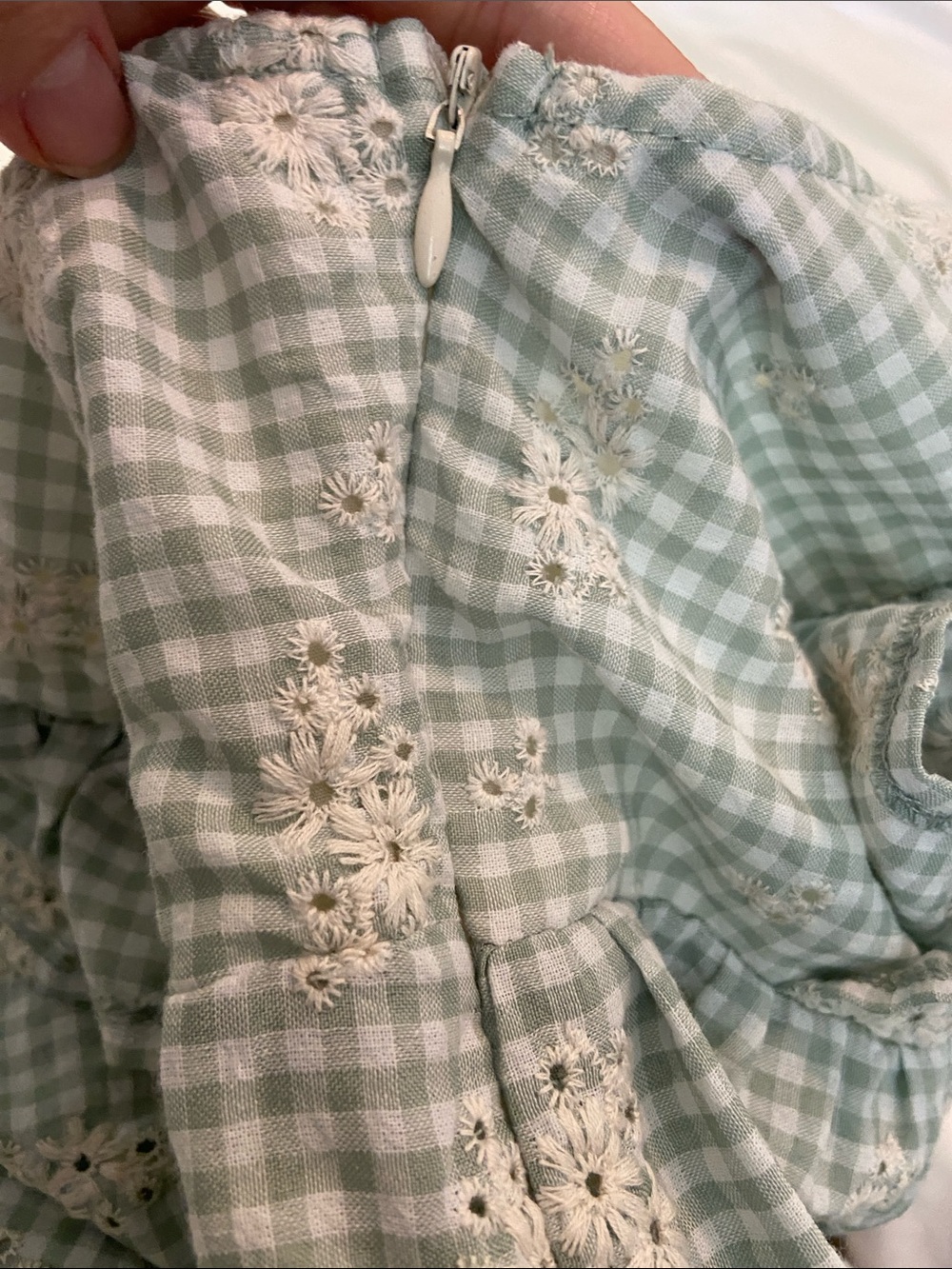 GiGiO Prairie Ginham Floral Embroidery Midi Dress Size M Sage/Cream Pockets - Picture 7 of 12